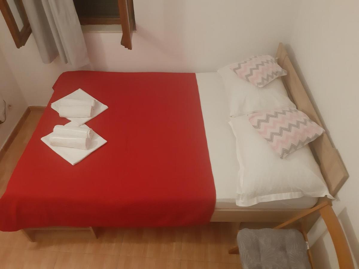 Apartments Knezic イグラネ エクステリア 写真